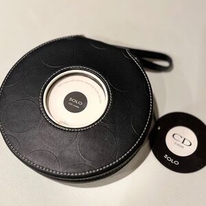 Solo Leatherette CD Carrying Case NWT